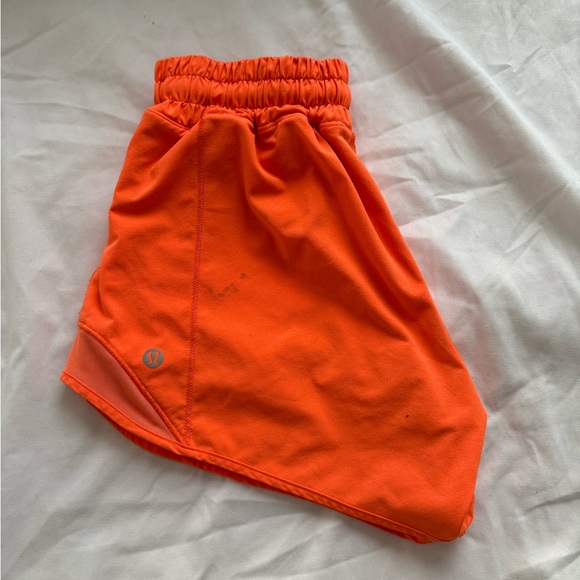 lululemon athletica Pants - Lululemon Neon Orange Hotty Hot Shorts 4 inch🤍🤍